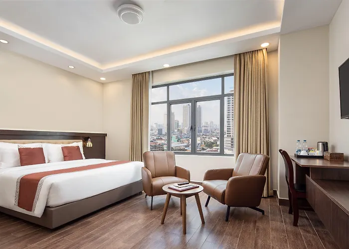 Hm Grand Central Hotel Phnom Penh