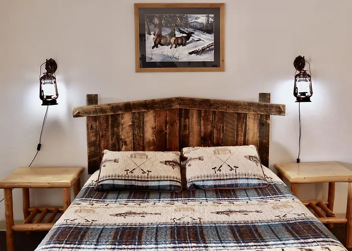 Rocky Mountain Lodge