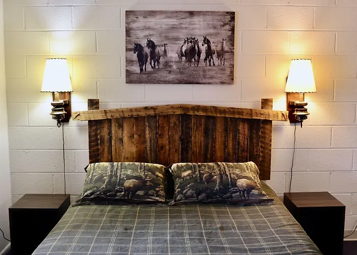 Rocky Mountain Lodge