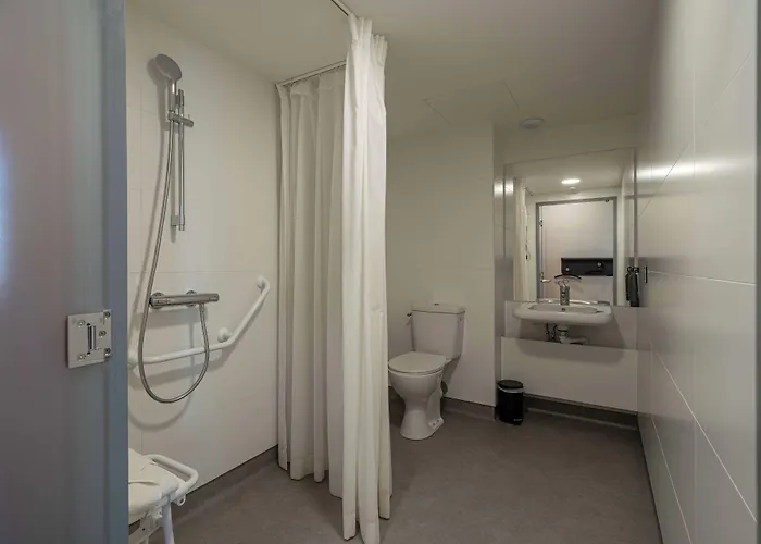 Tremblay-en-France Hotels