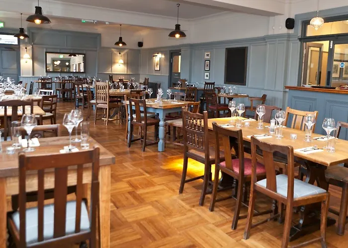 Hotels in Cheddar