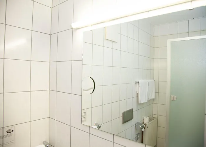 Hotel Lonac Duisburg