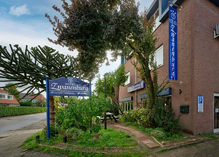Zwanenburg Hotels