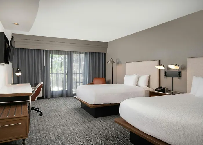 Courtyard By Marriott New Braunfels River Village