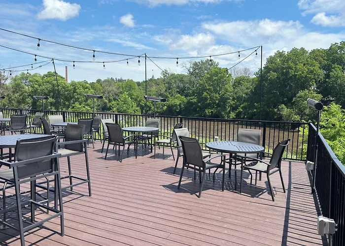 Fairfield Inn & Suites By Marriott Northfield