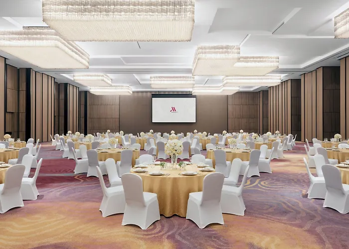 Lin'an Hotels