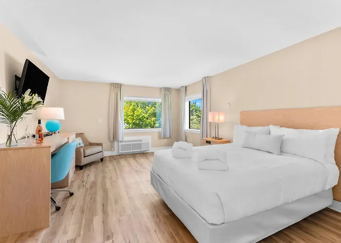 Gold Coast Inn Traverse City