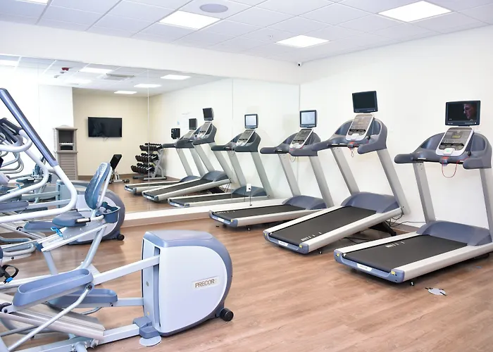 Bensenville Hotels