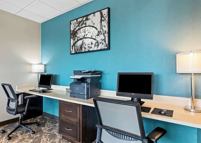Bolivar Hotels