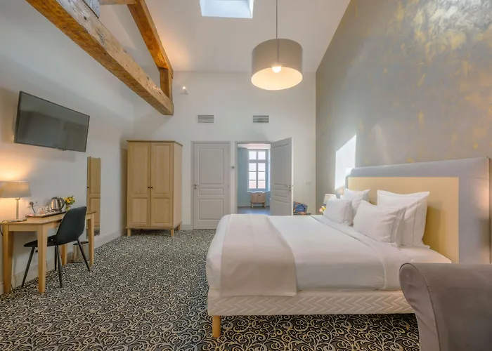 Cognac Hotels