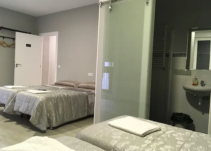 Pensión La Bilbaina - Albergue Logroño