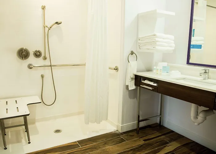 Hampton Inn & Suites Warrington Horsham