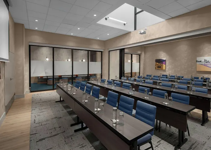Courtyard By Marriott New York World Trade Center Area