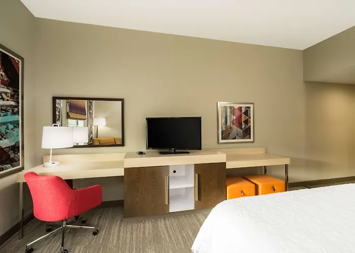 Hampton Inn Newport