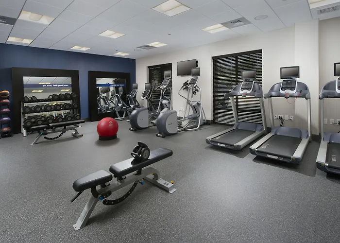 Hampton Inn Miami Airport East