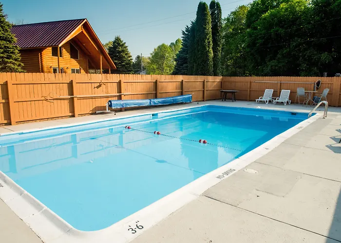 North East Hotels With Pool