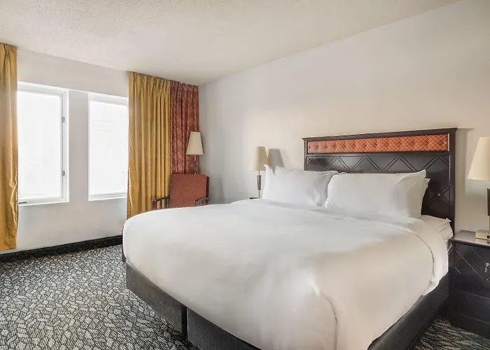 Lelux Hotel Montréal