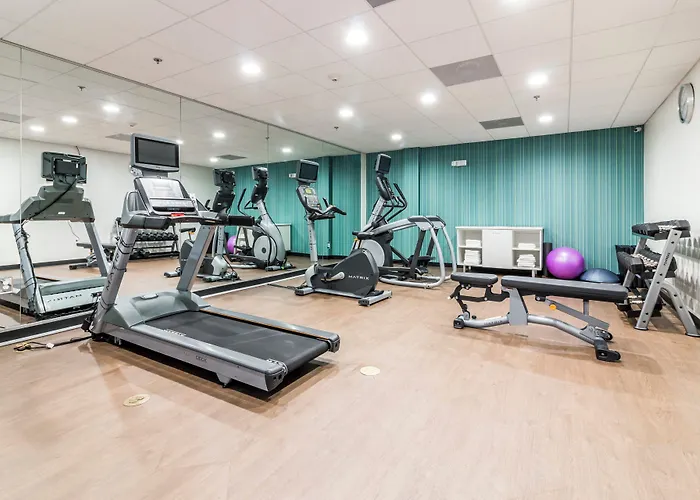 Villa Rica Hotels
