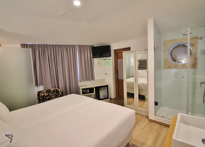 Hotels in Ericeira