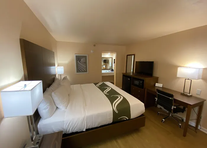 Quality Inn Pulaski