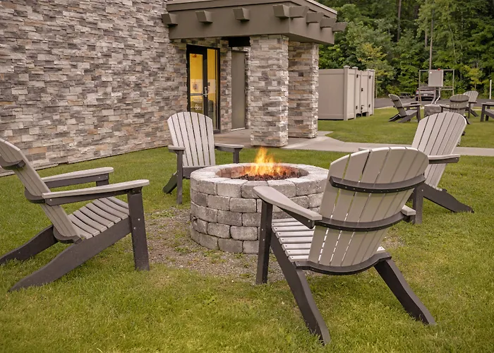 Hammondsport Hotels