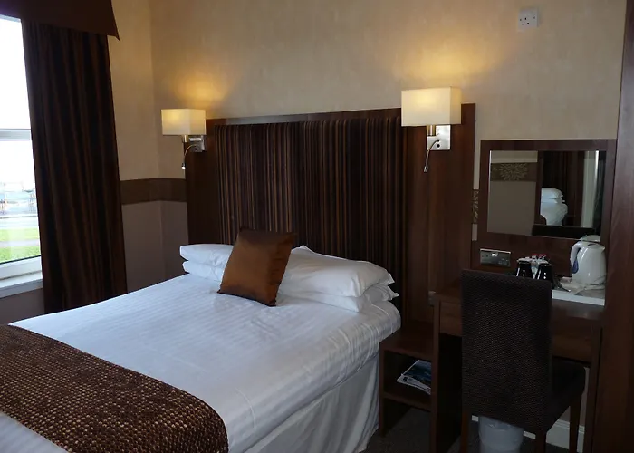 Dunoon Hotels