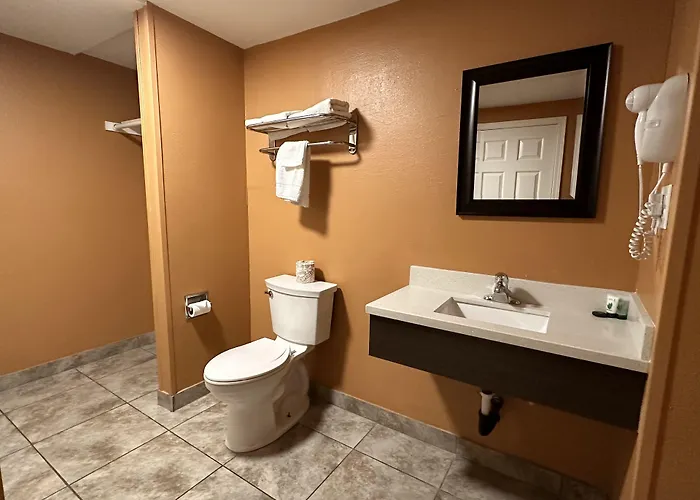 New Corral Motel