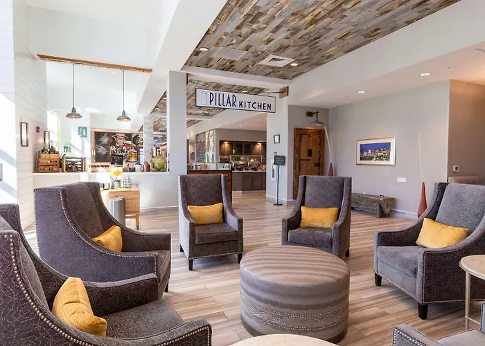 Hilton Garden Inn Asheville Downtown