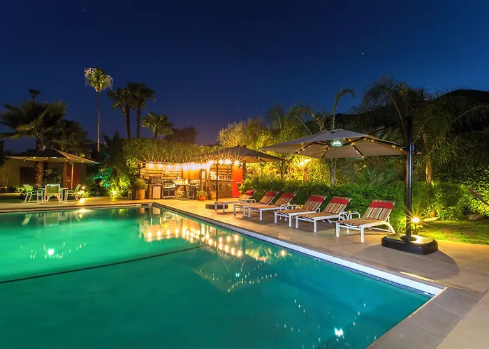 Desert Riviera Hotel - A Town & Desert Boutique Hotel Palm Springs