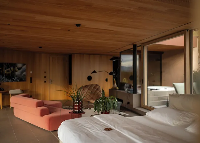 Hotels in Burgstall