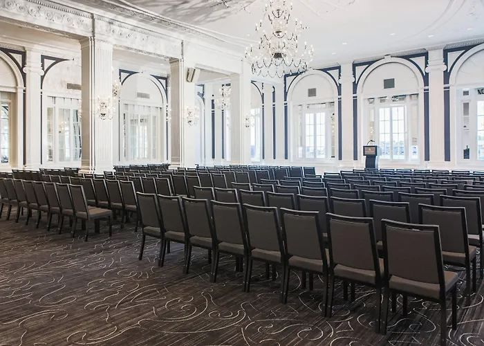 Renaissance Albany Hotel