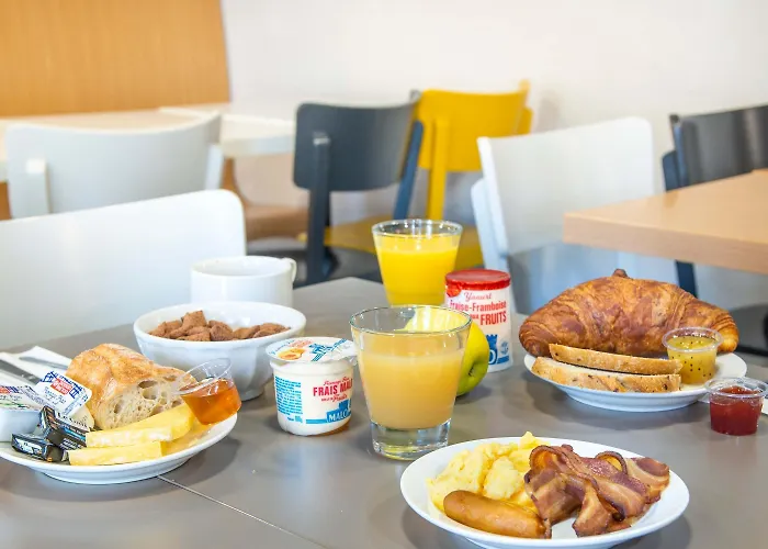 La Chapelle-Sur-Erdre Hotels