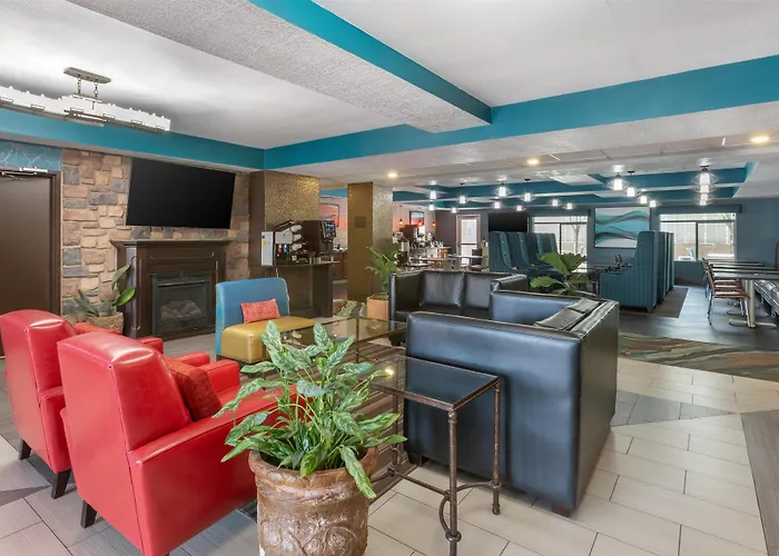 Best Western Plus Gallup Inn & Suites