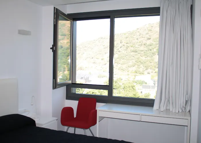 Hostal Tres Campanas Villafranca Del Bierzo