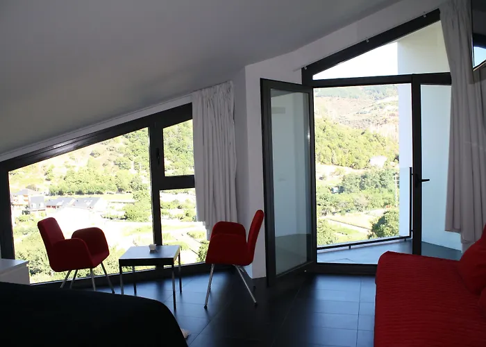 Hostal Tres Campanas Villafranca Del Bierzo