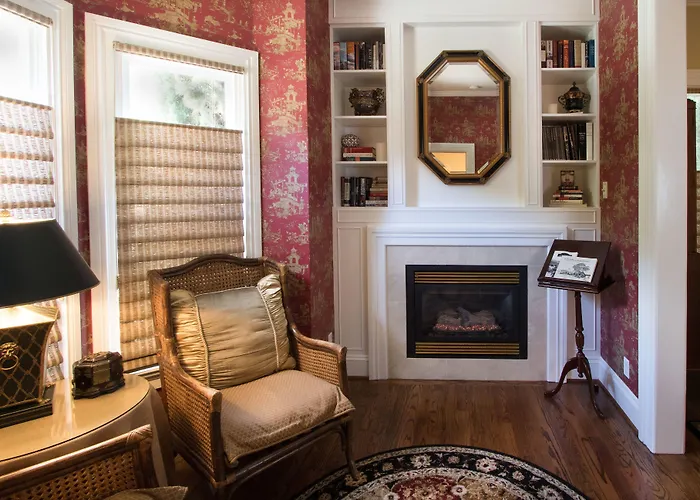 Embrace Calistoga Bed & Breakfast