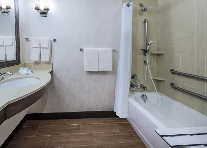 Hampton Inn & Suites Huntsville