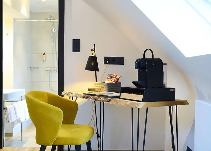Les Tanneurs Hotel Namen