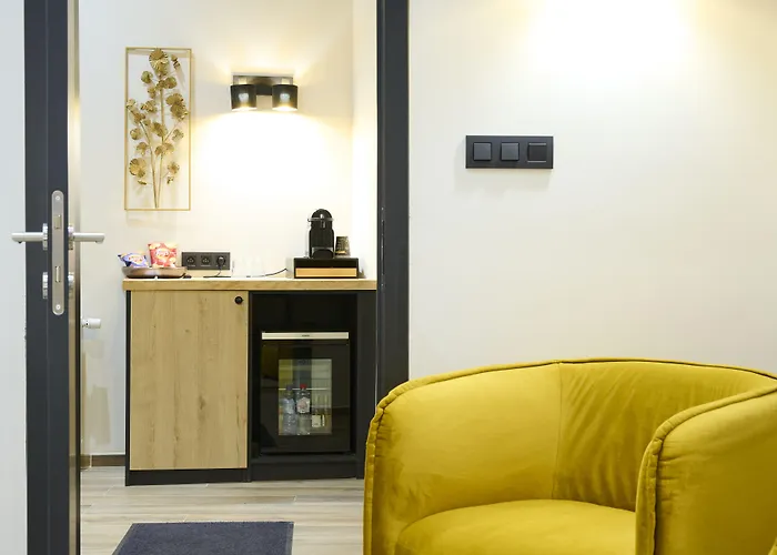 Les Tanneurs Hotel Namen
