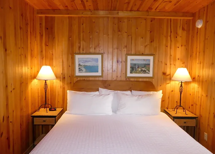 Hotels in Carmel-by-the-Sea