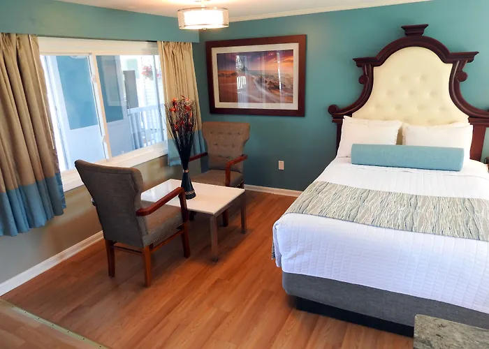 Seacoast Inn