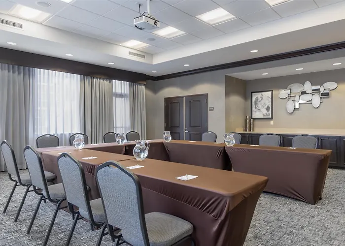 Lewiston Hotels
