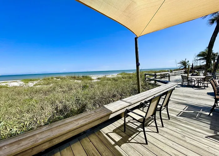 Surf Studio Beach Resort