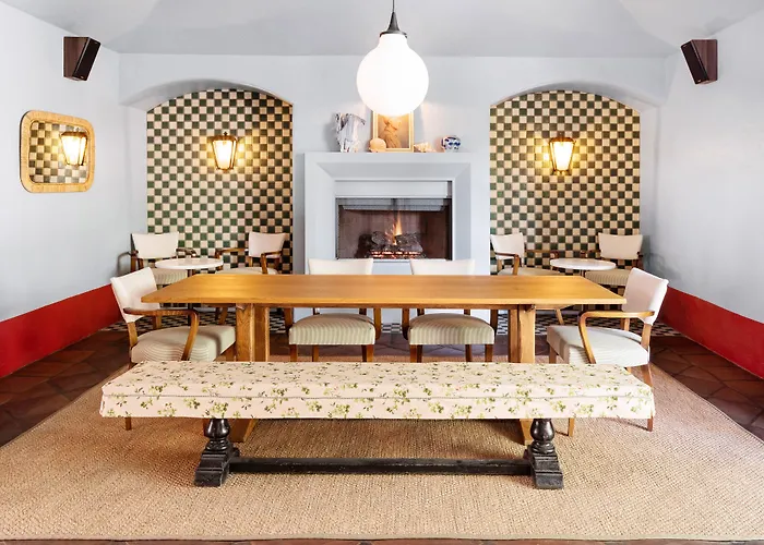 Spanish Garden Inn