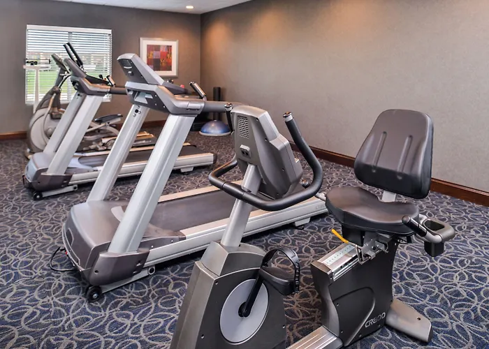 Holiday Inn Express Hotel & Suites York By Ihg