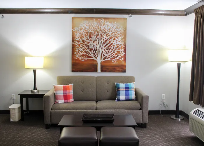 Parkwood Inn & Suites Manhattan