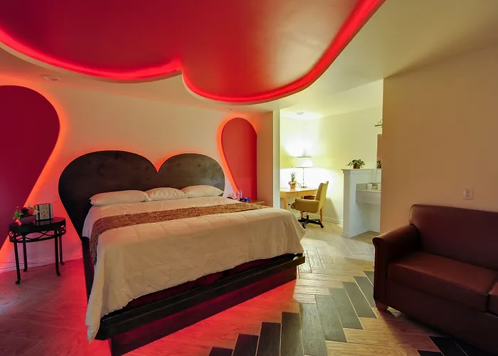 Romantic Inn & Suites