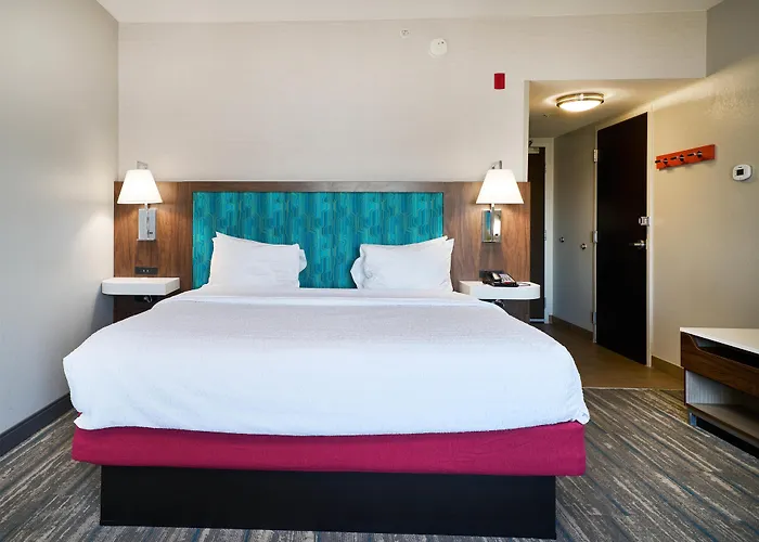 Hampton Inn & Suites Salinas