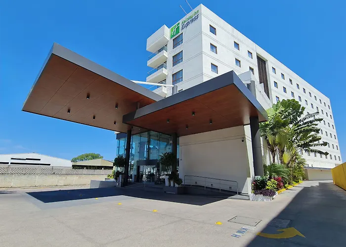 Puerto Vallarta Hotels With Pool