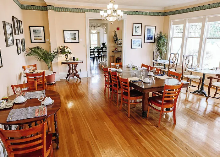 Walnut Street Inn